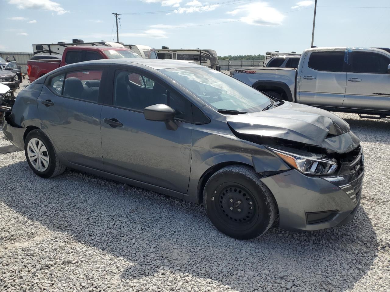 2023 NISSAN VERSA