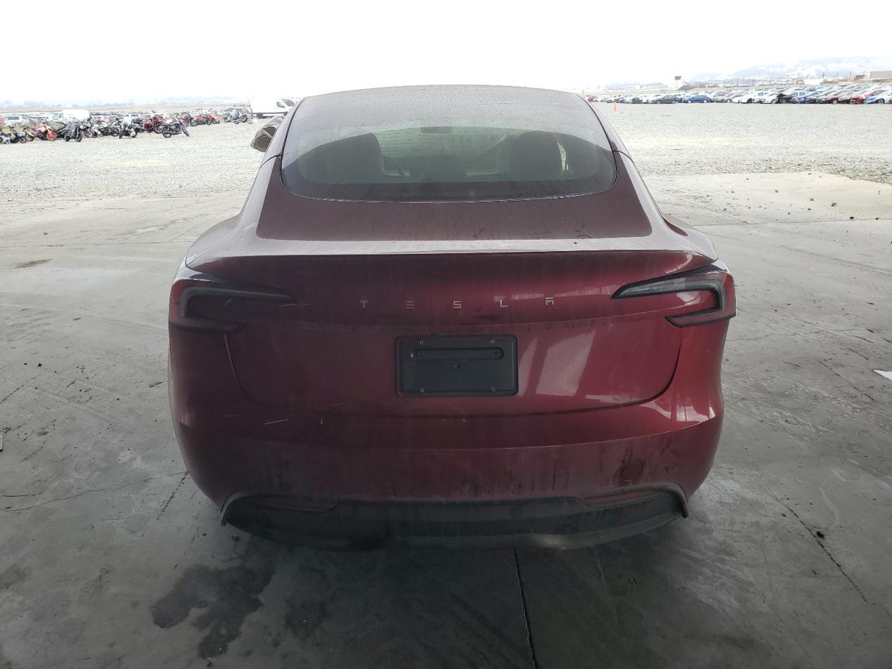 2024 TESLA MODEL 3