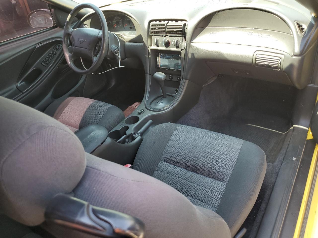 2003 FORD MUSTANG