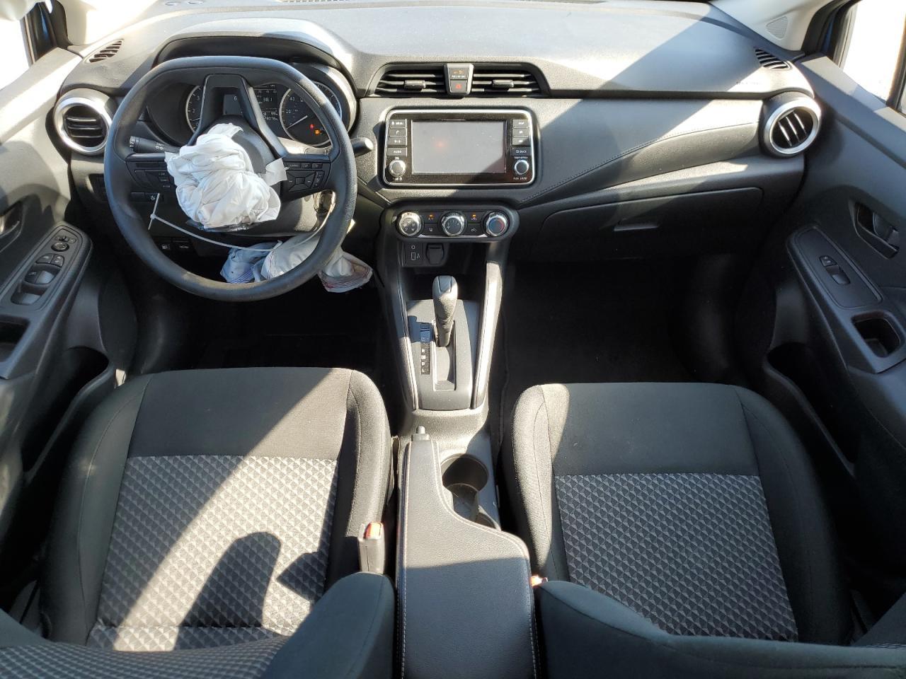 2024 NISSAN VERSA