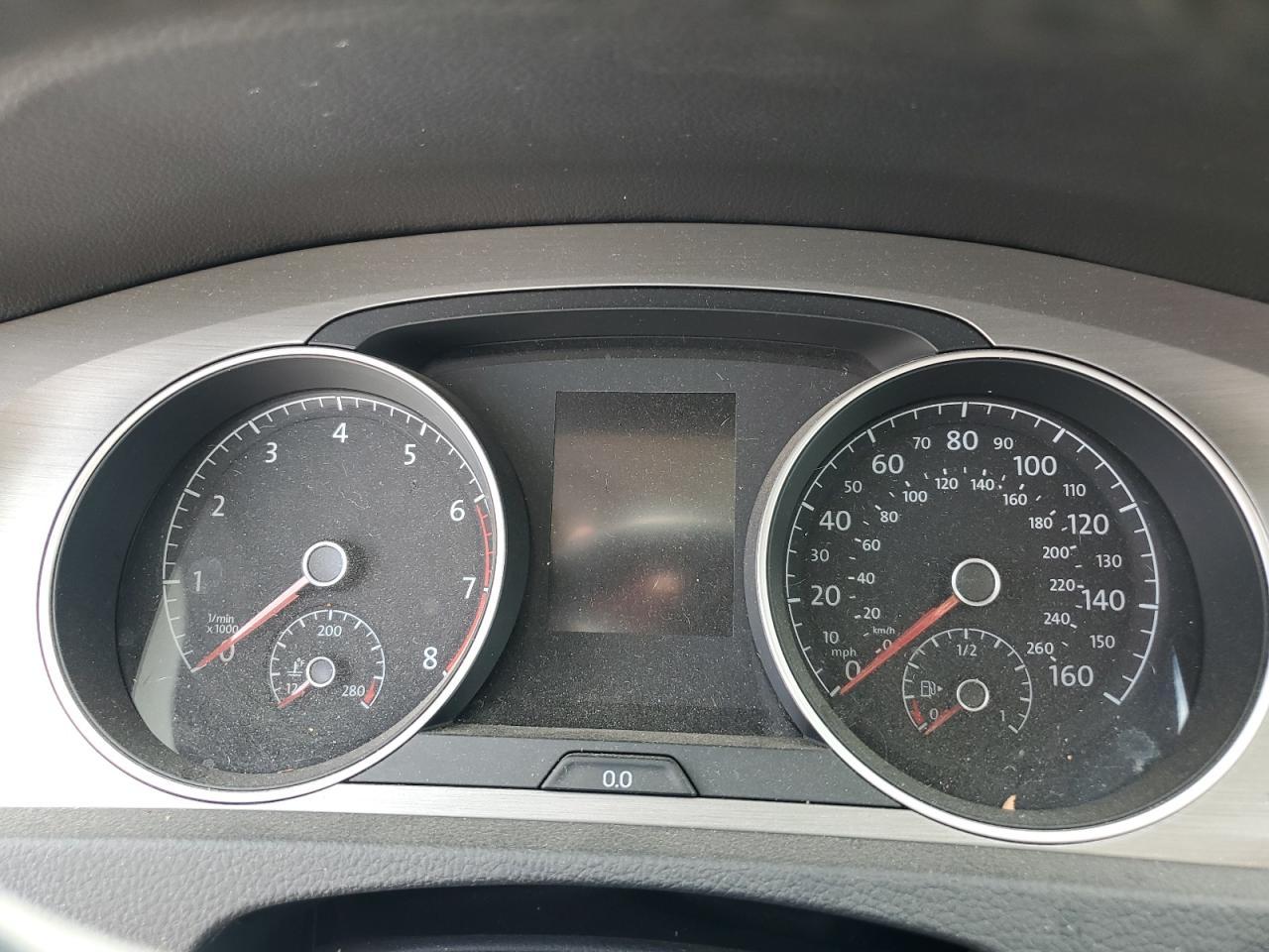 2017 VOLKSWAGEN GOLF
