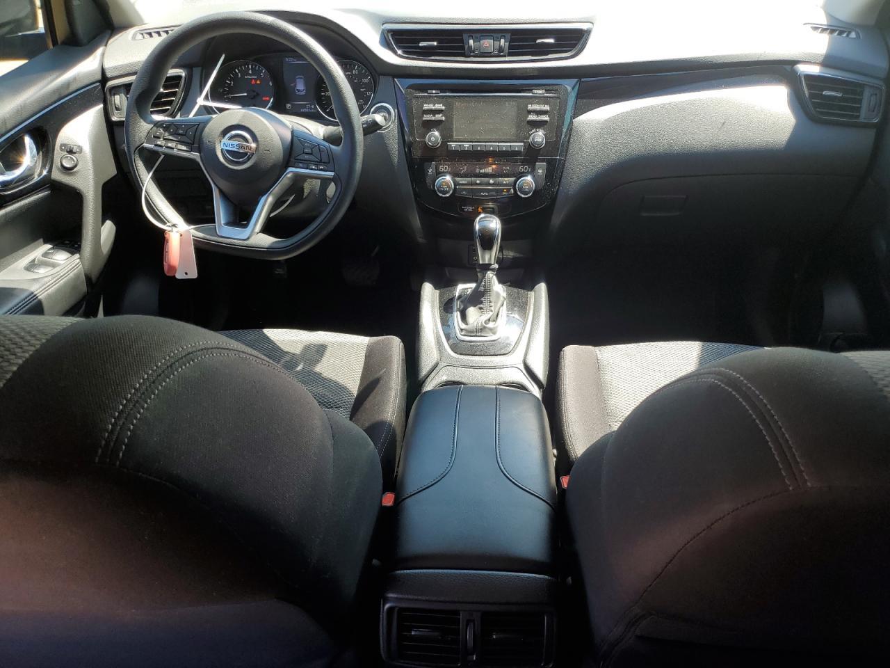 2018 NISSAN Rogue Sport