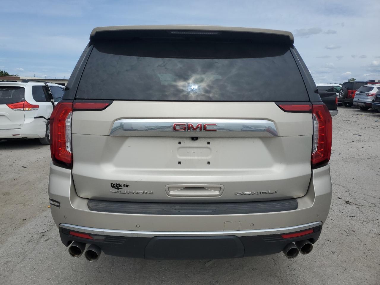 2022 GMC Yukon