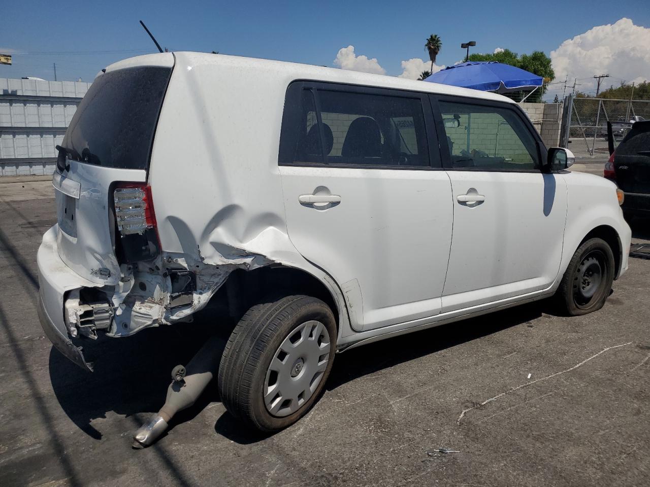 2014 TOYOTA SCION