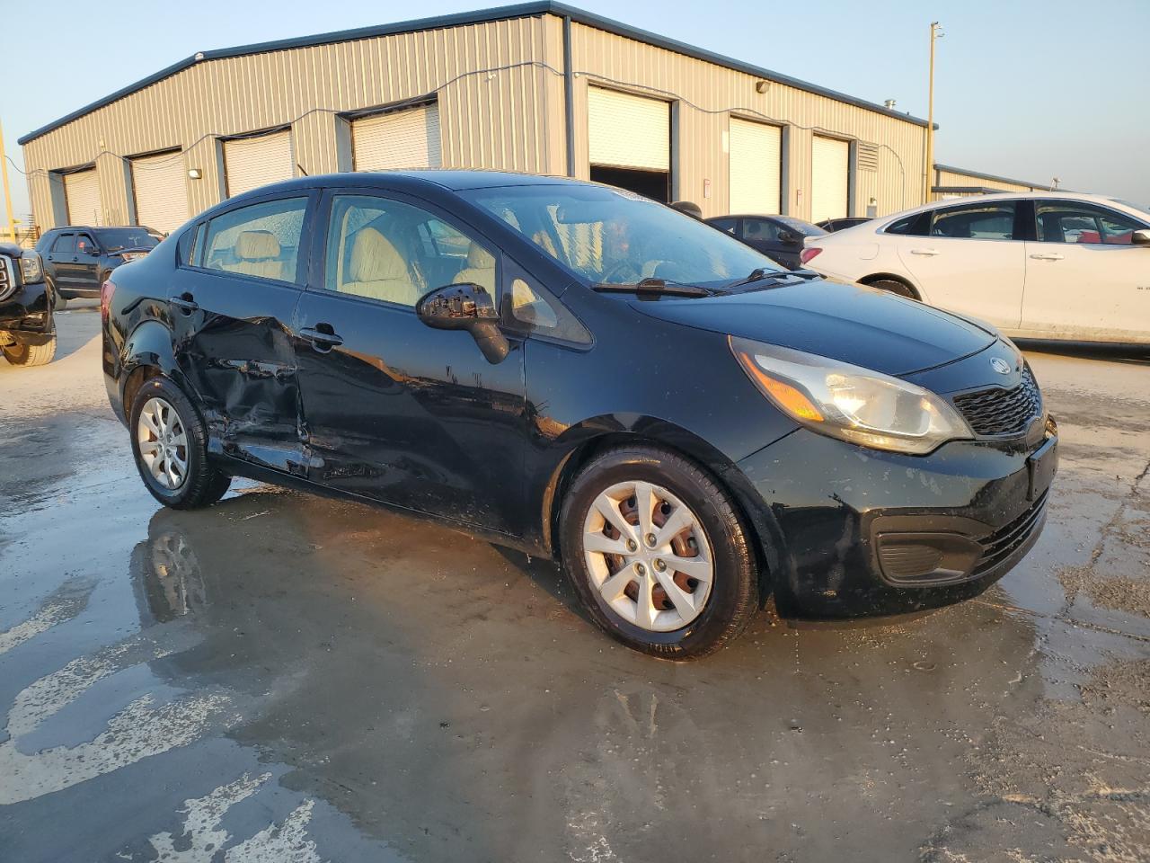 2013 KIA RIO