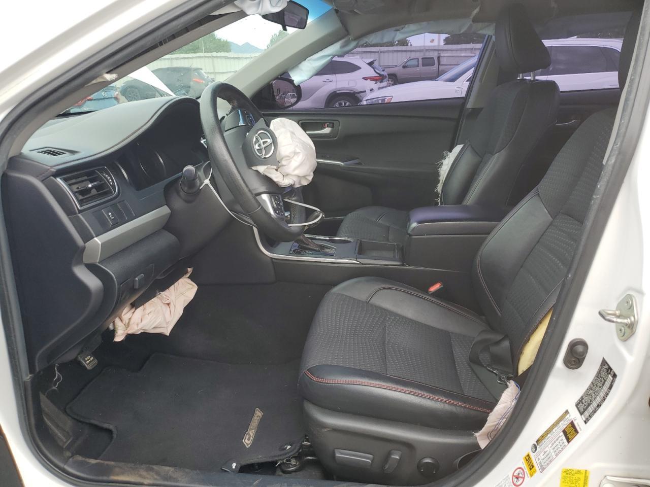 2015 TOYOTA CAMRY