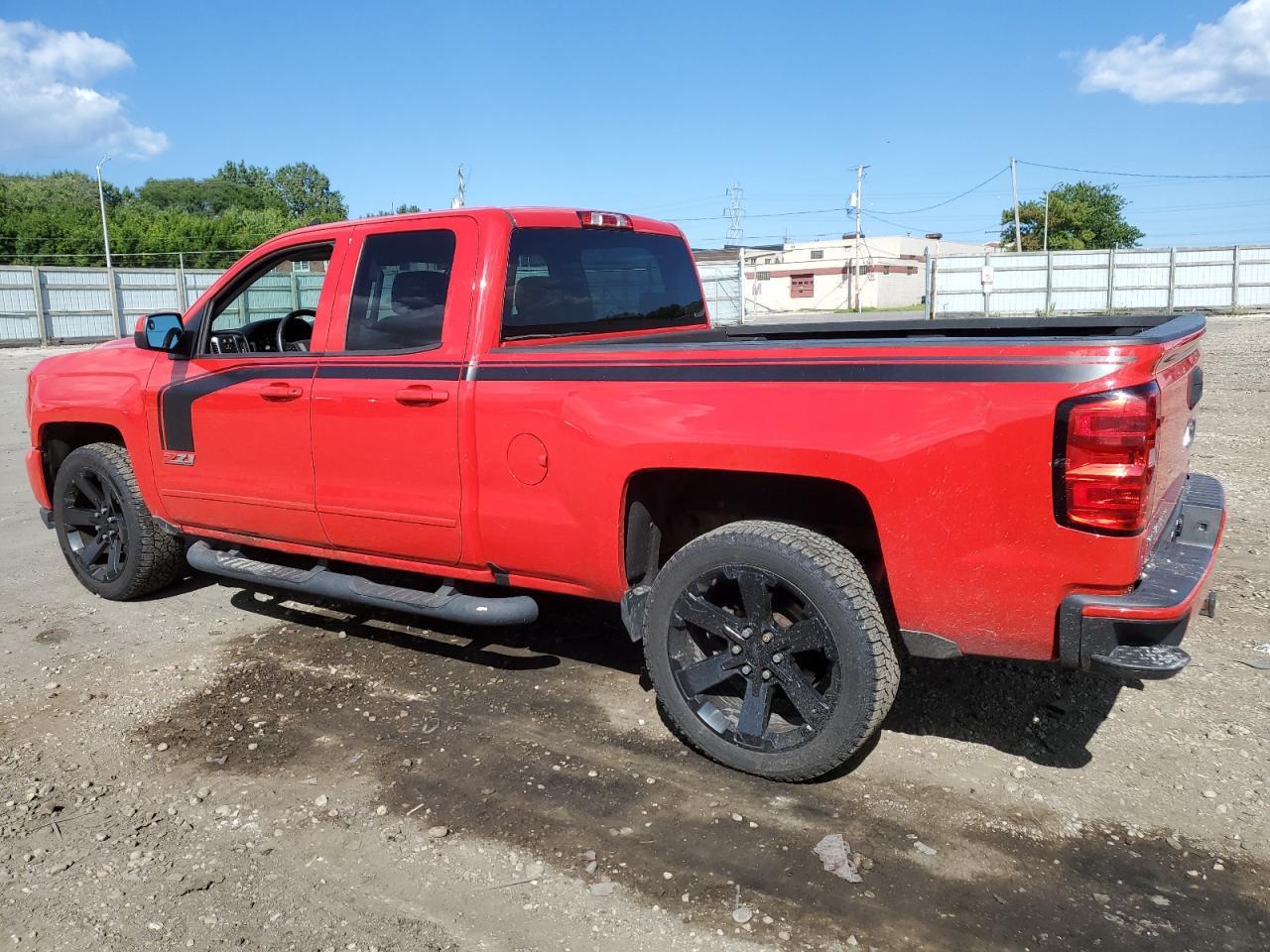 2017 CHEVROLET Silverado