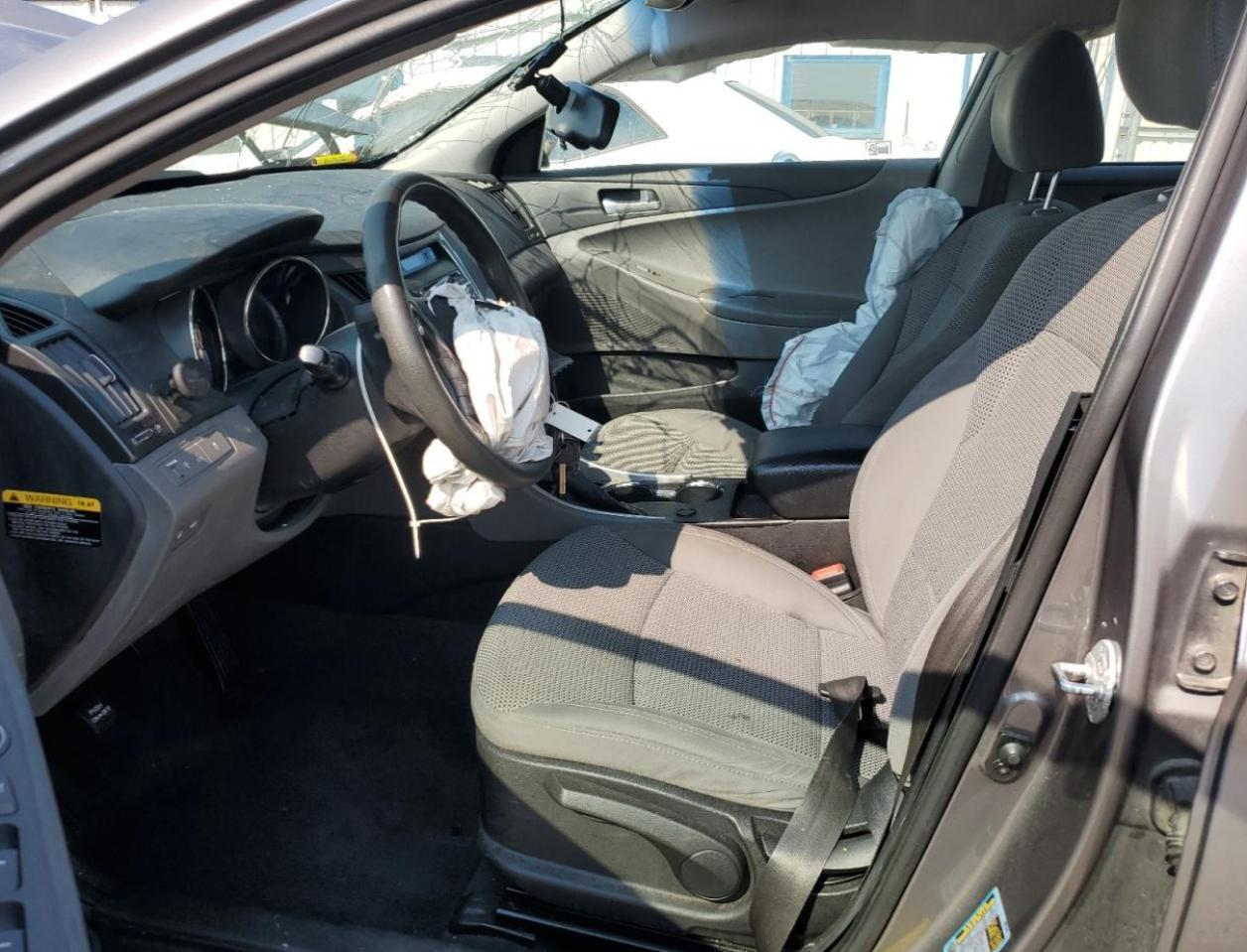 2012 HYUNDAI SONATA