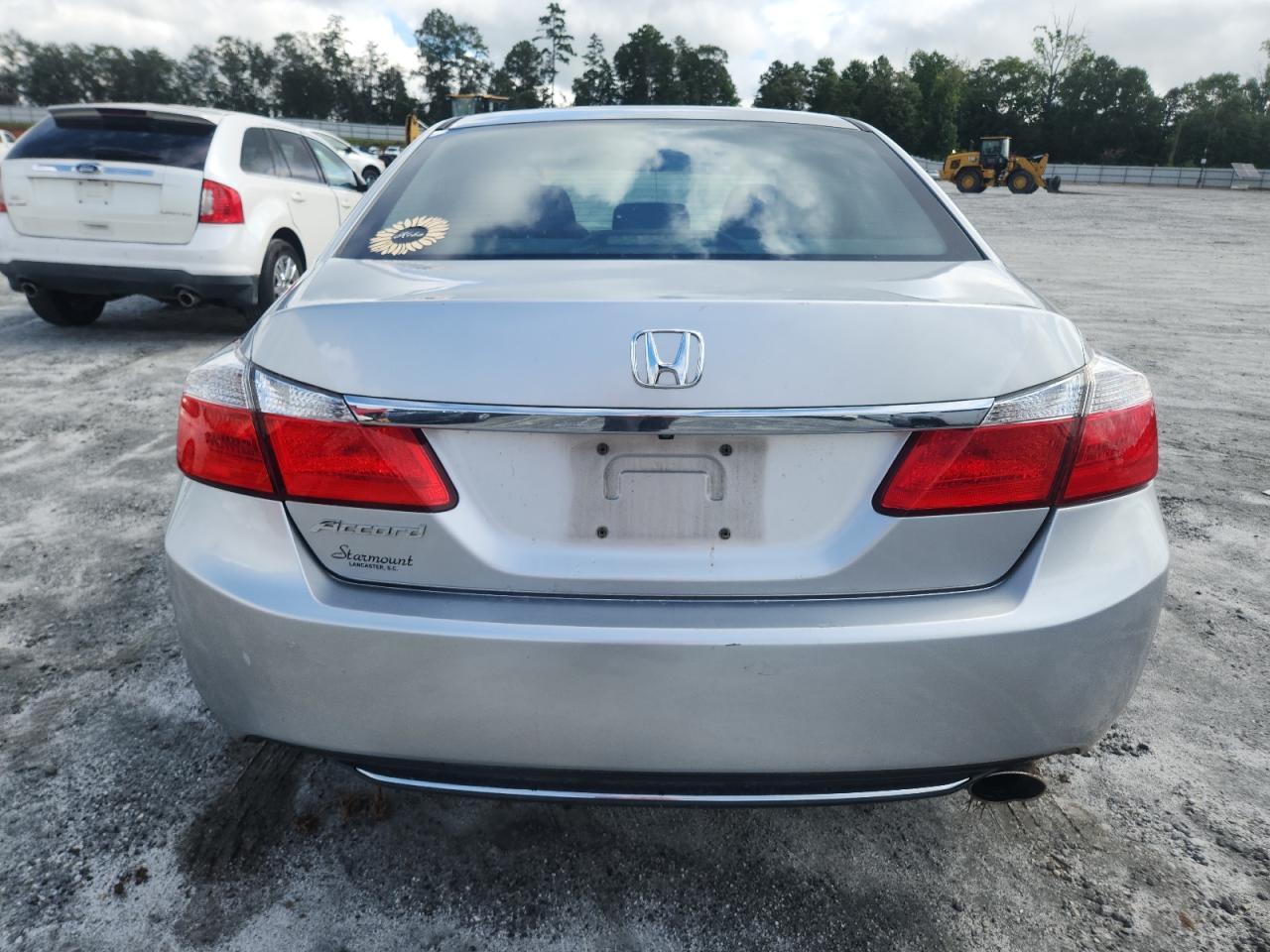 2015 HONDA ACCORD