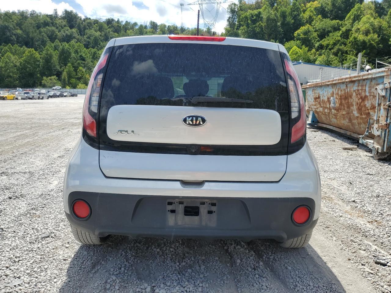 2017 KIA SOUL