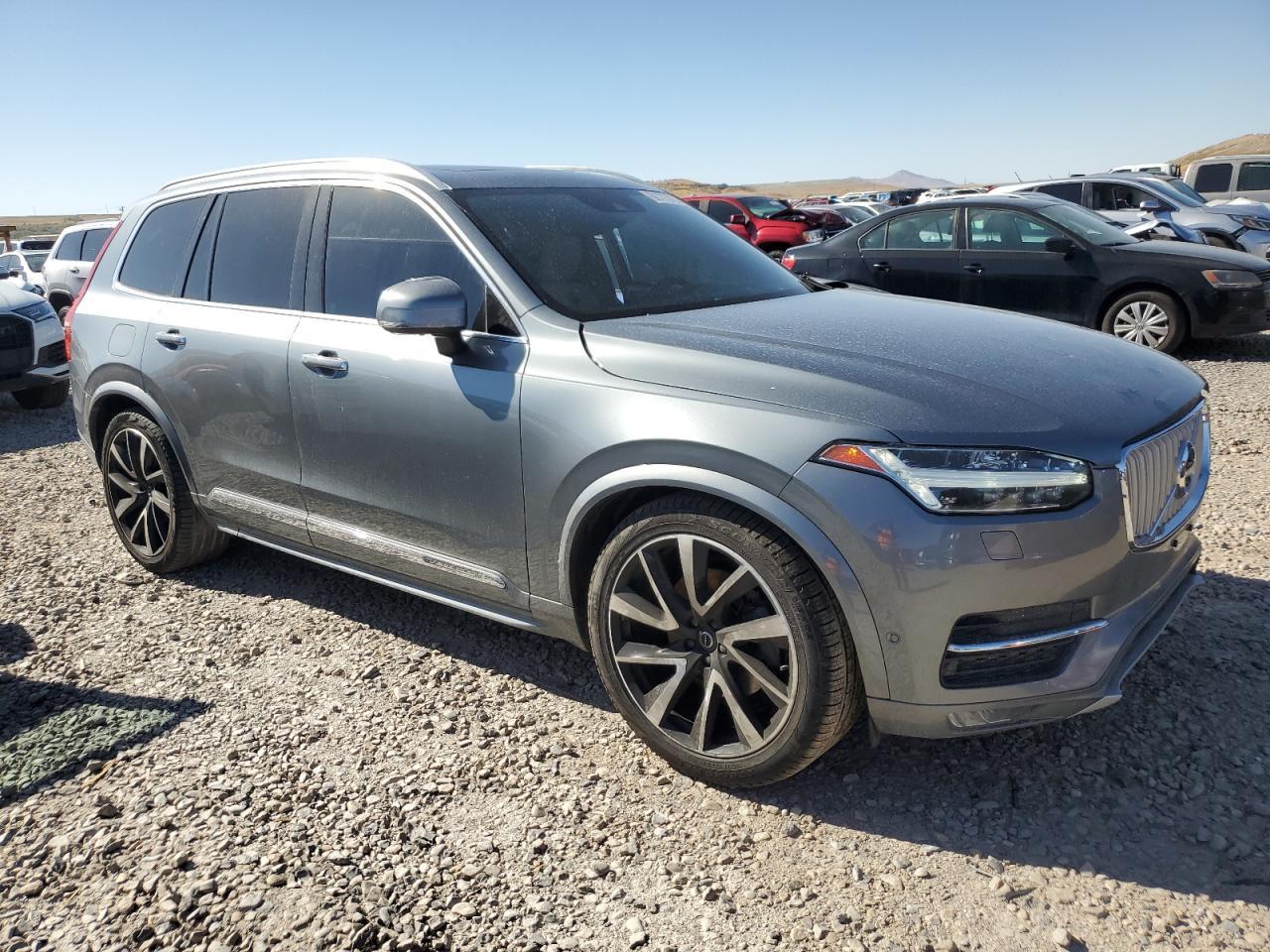 2019 VOLVO XC90