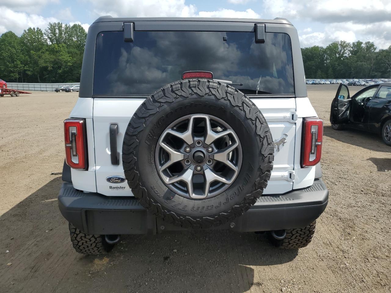 2024 FORD Bronco