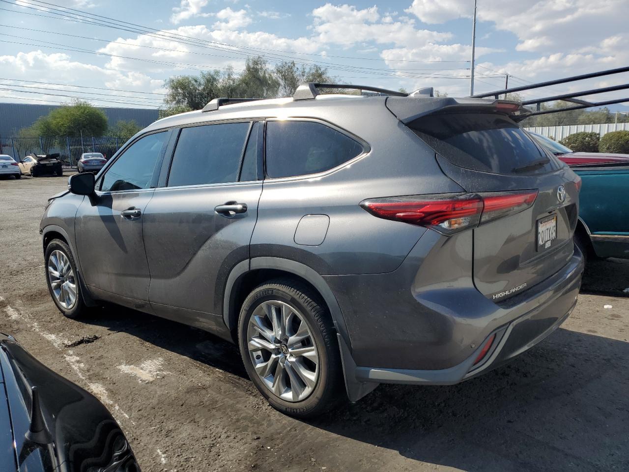 2020 TOYOTA HIGHLANDER