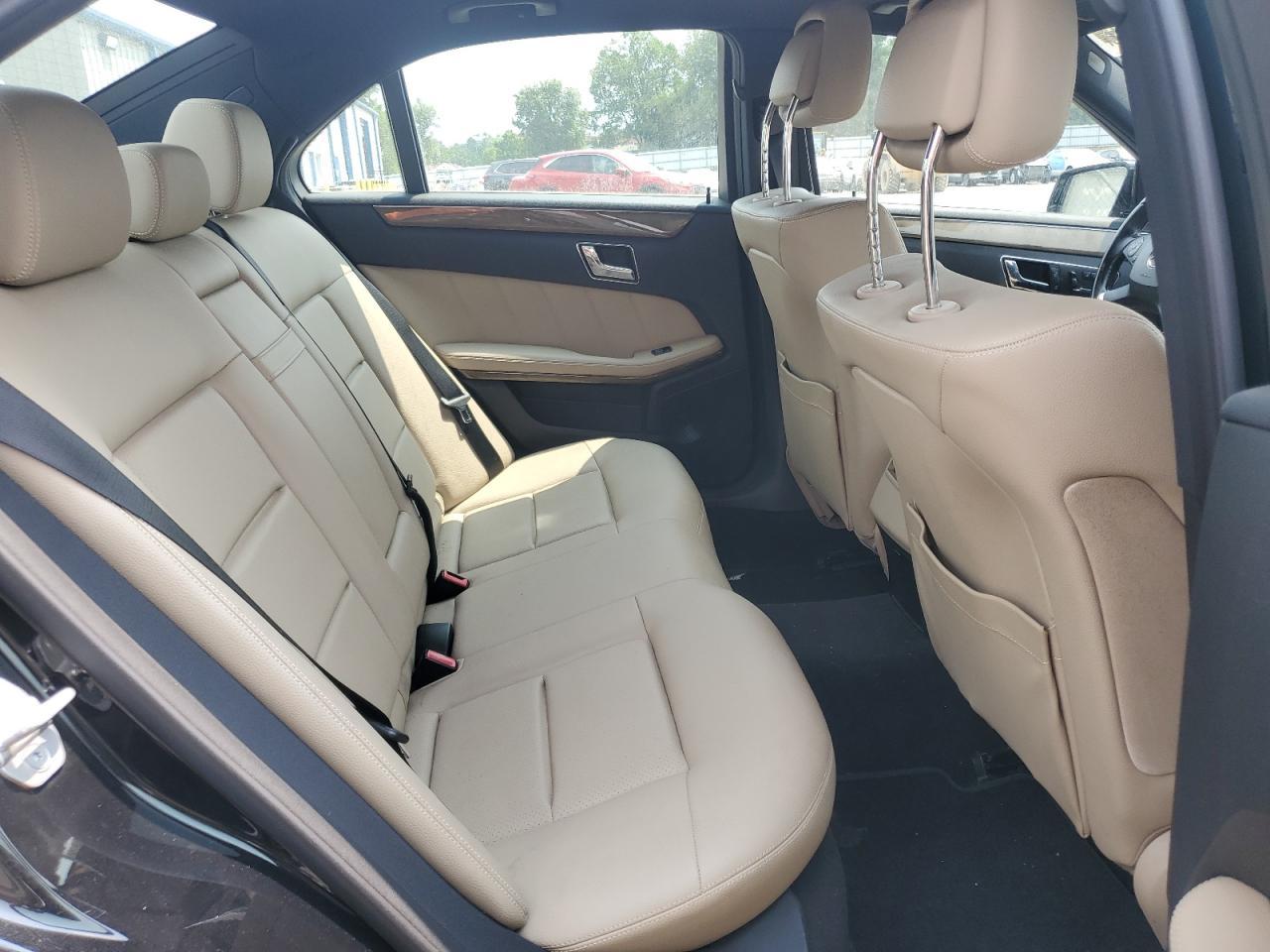2011 MERCEDES-BENZ E-Class