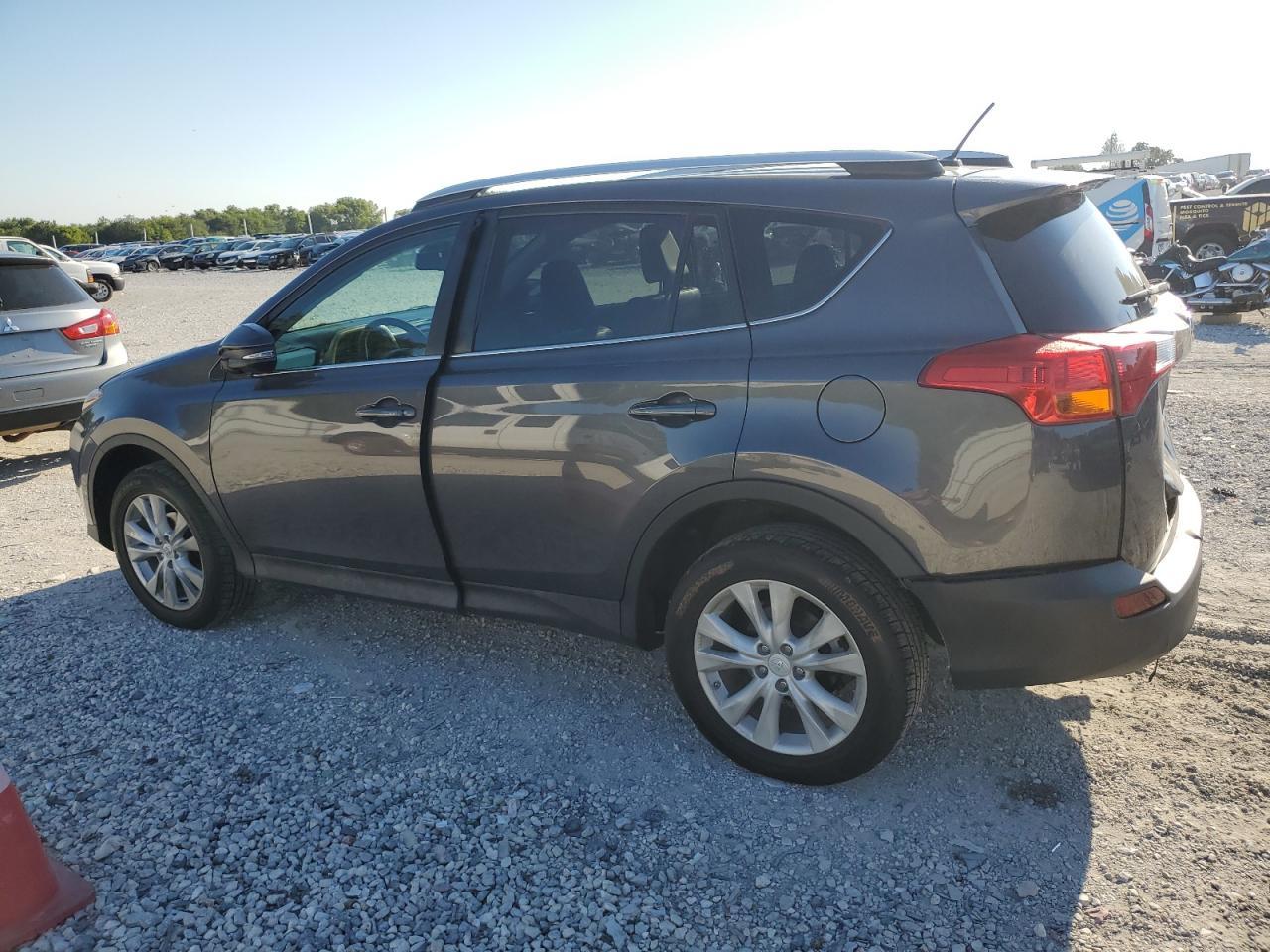 2015 TOYOTA RAV4