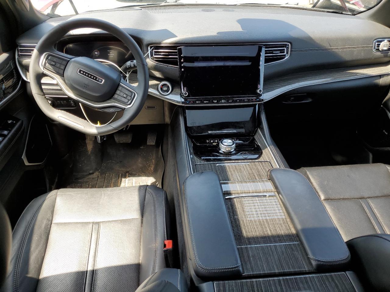 2022 JEEP Wagoneer