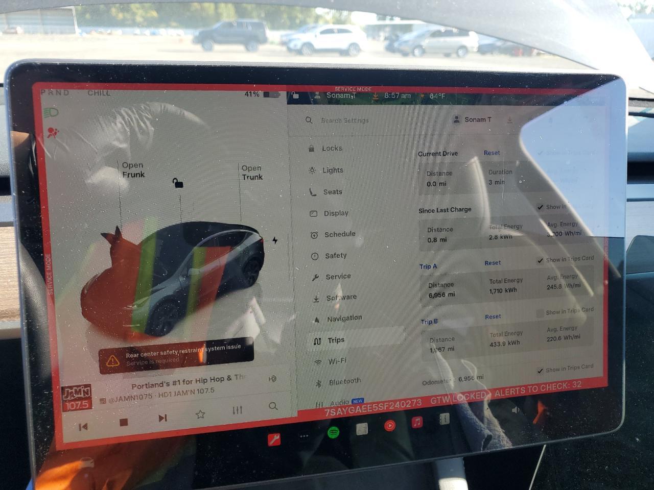 2025 TESLA MODEL Y