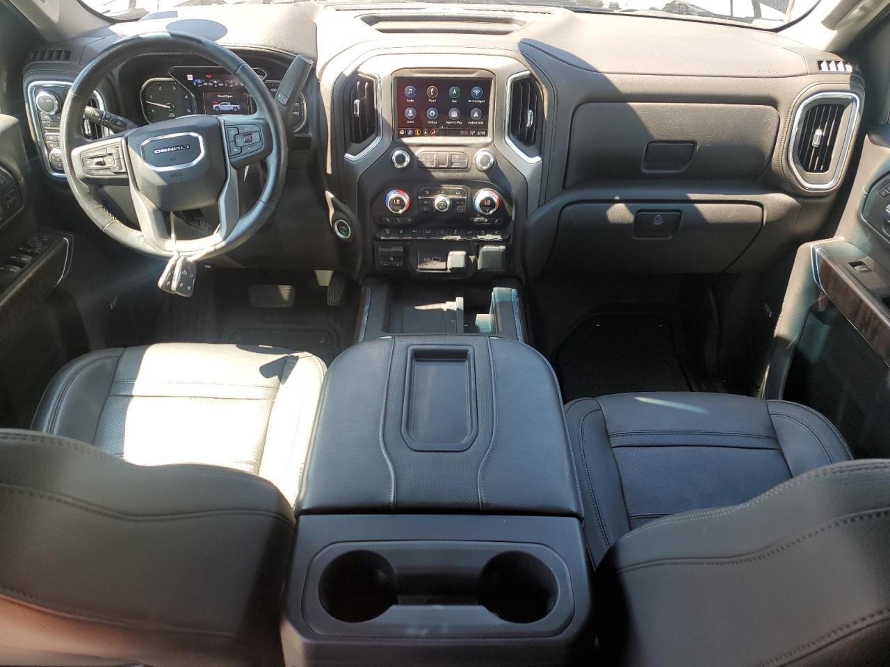 2022 GMC Sierra