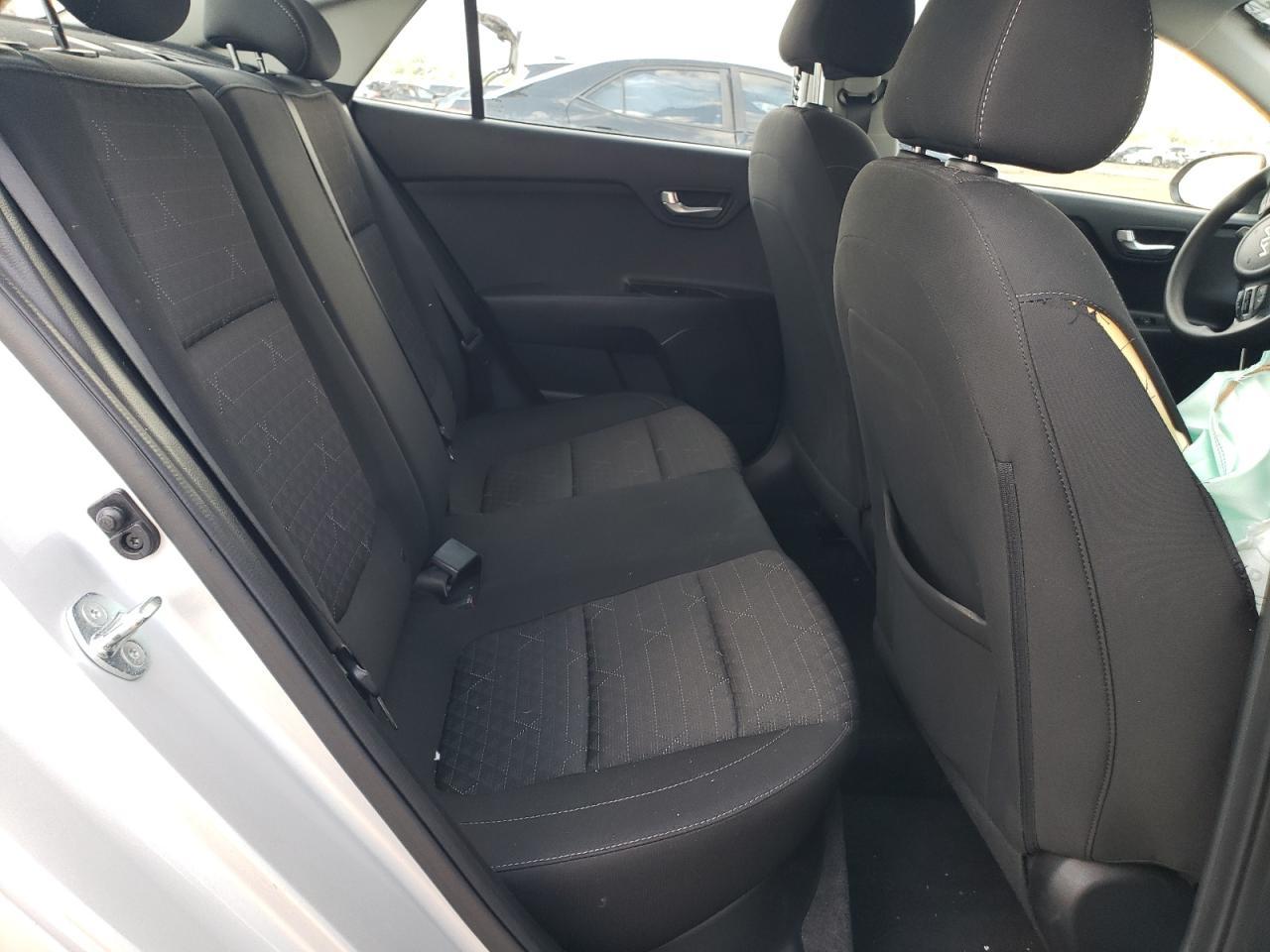 2023 KIA RIO