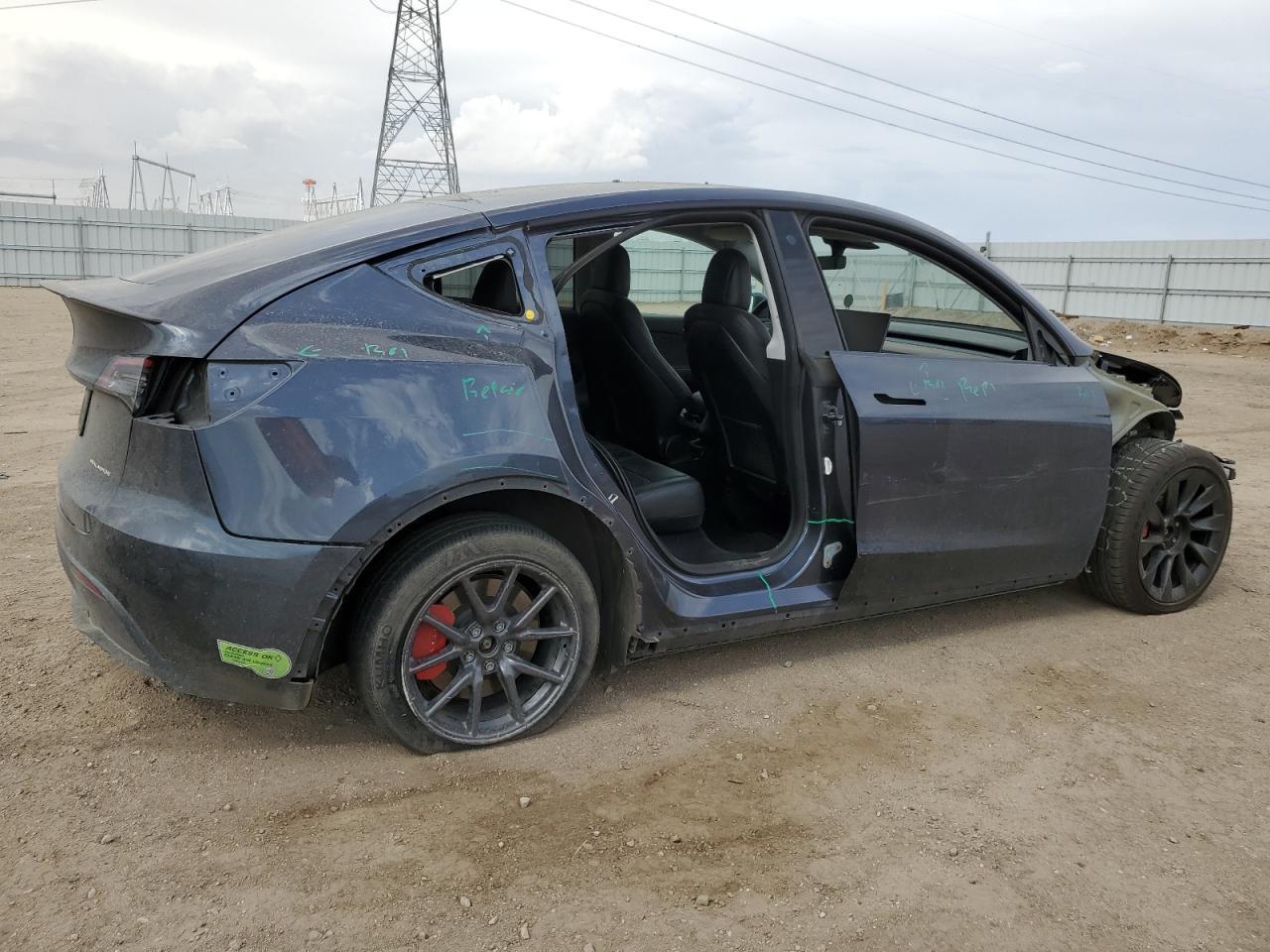 2023 TESLA MODEL Y