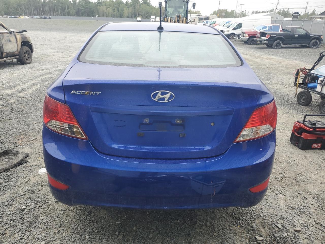 2012 HYUNDAI ACCENT