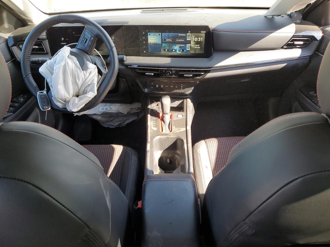 2025 NISSAN KICKS
