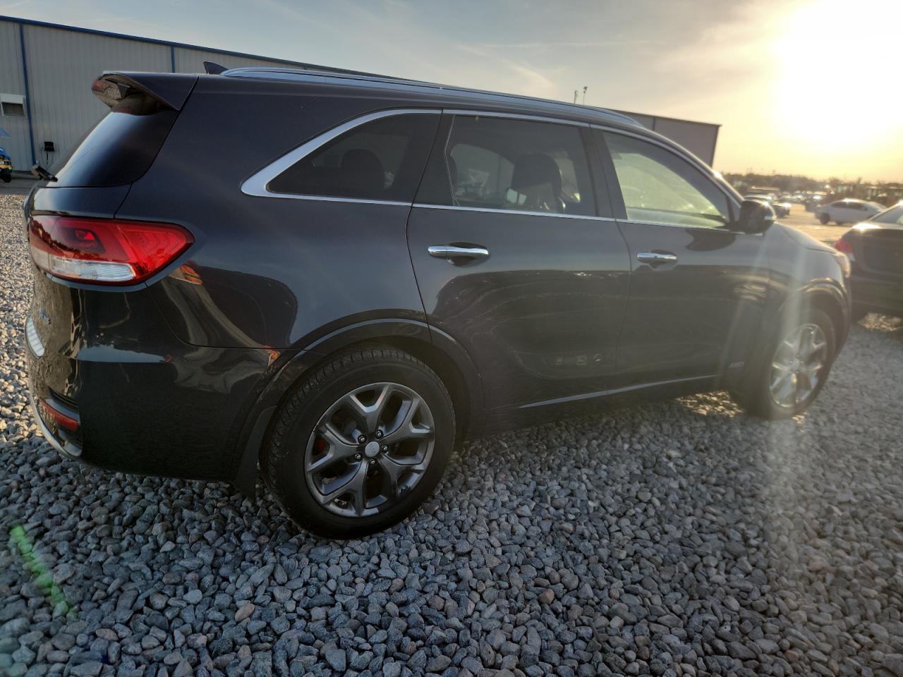2017 KIA SORENTO