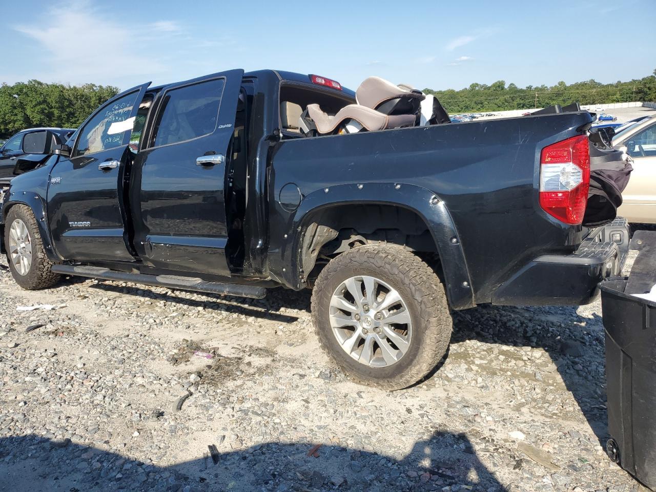 2016 TOYOTA TUNDRA