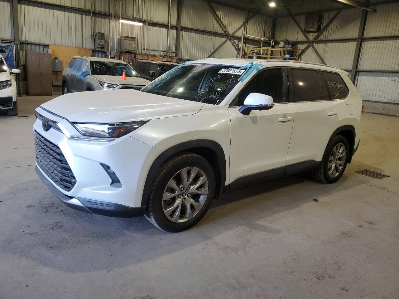 2024 TOYOTA HIGHLANDER