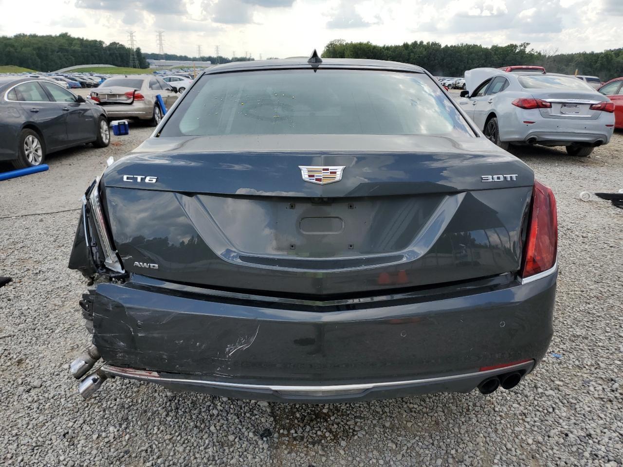 2017 CADILLAC CT6
