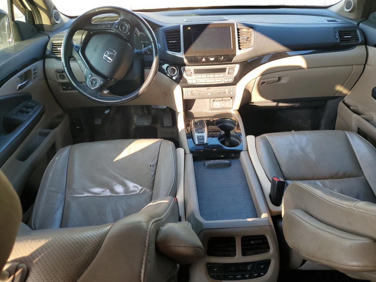 2016 HONDA PILOT