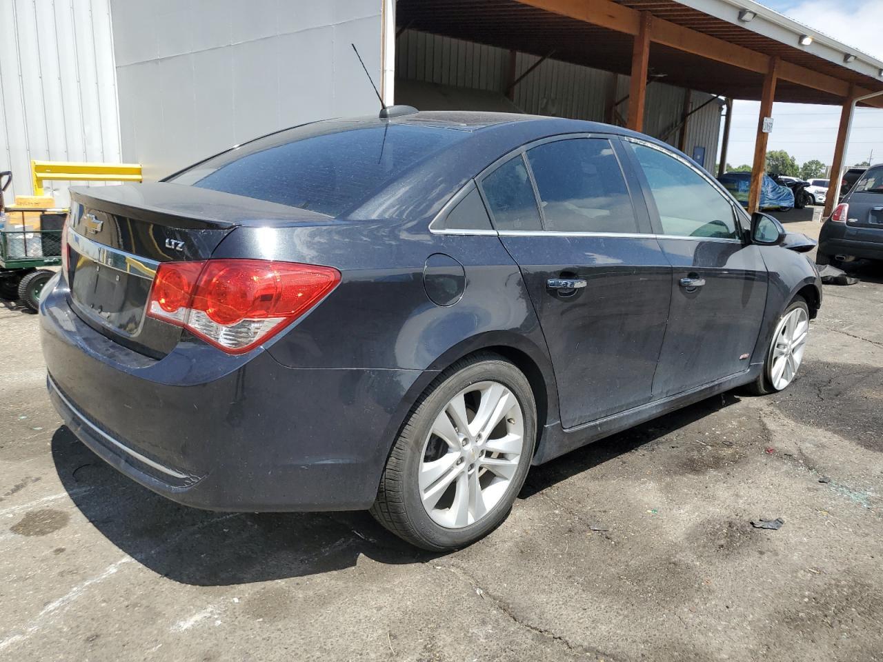 2015 CHEVROLET CRUZE