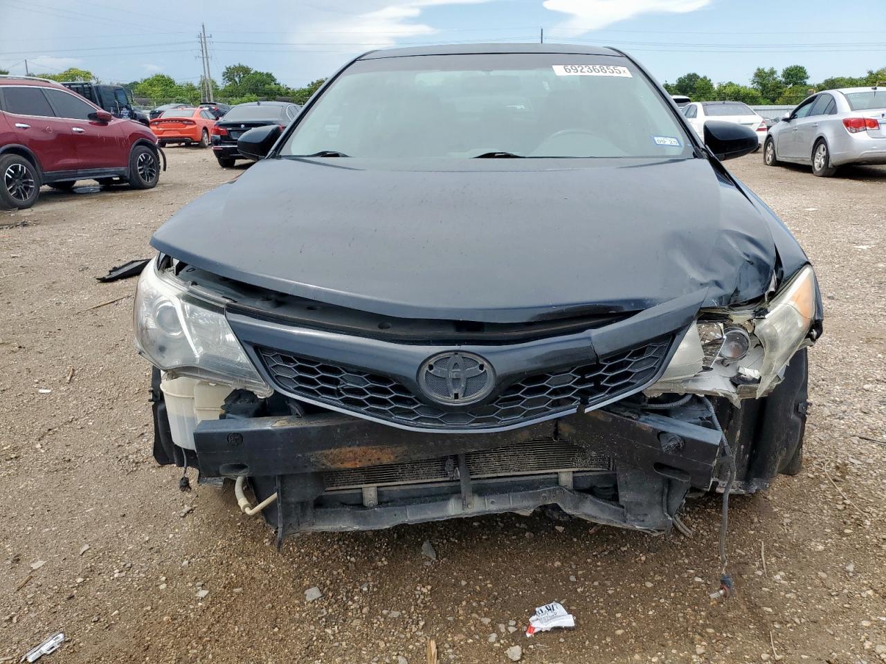2014 TOYOTA CAMRY
