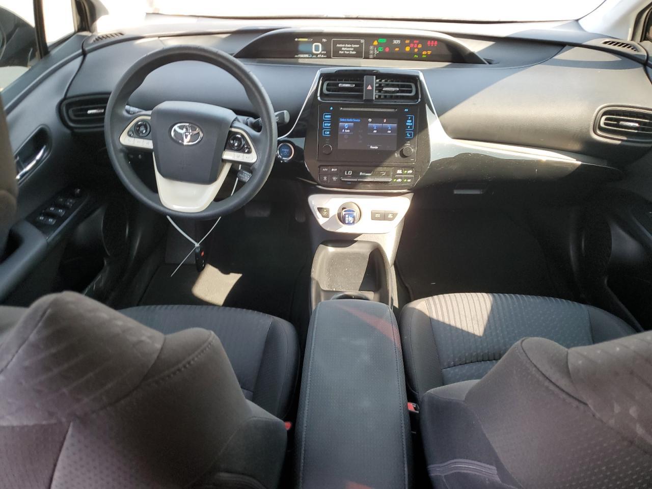 2017 TOYOTA PRIUS