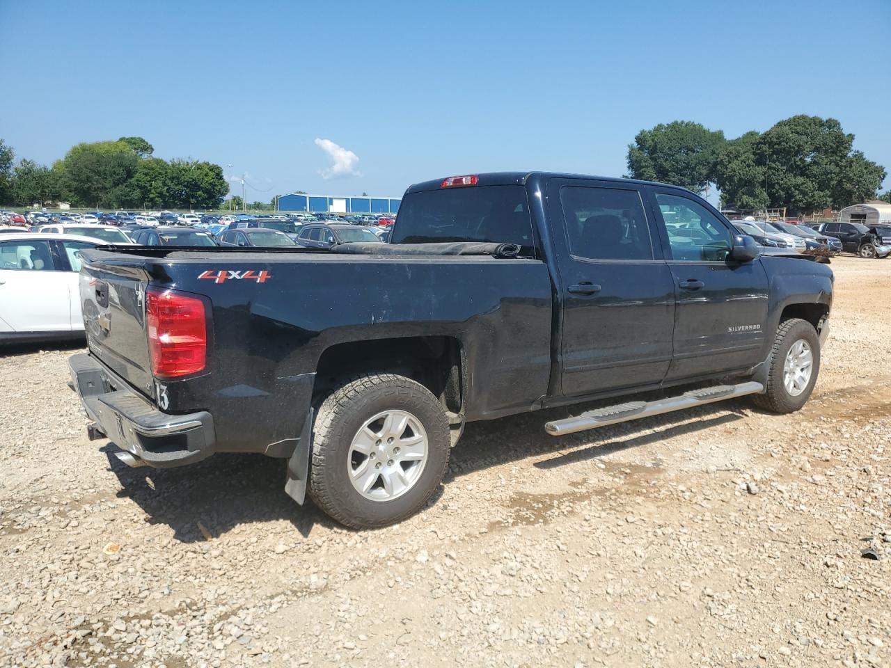 2018 CHEVROLET Silverado