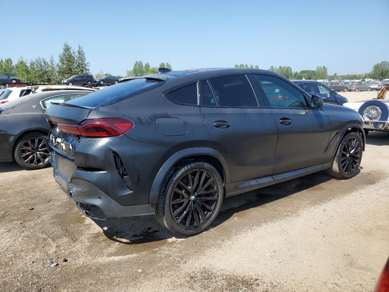 2021 BMW X6