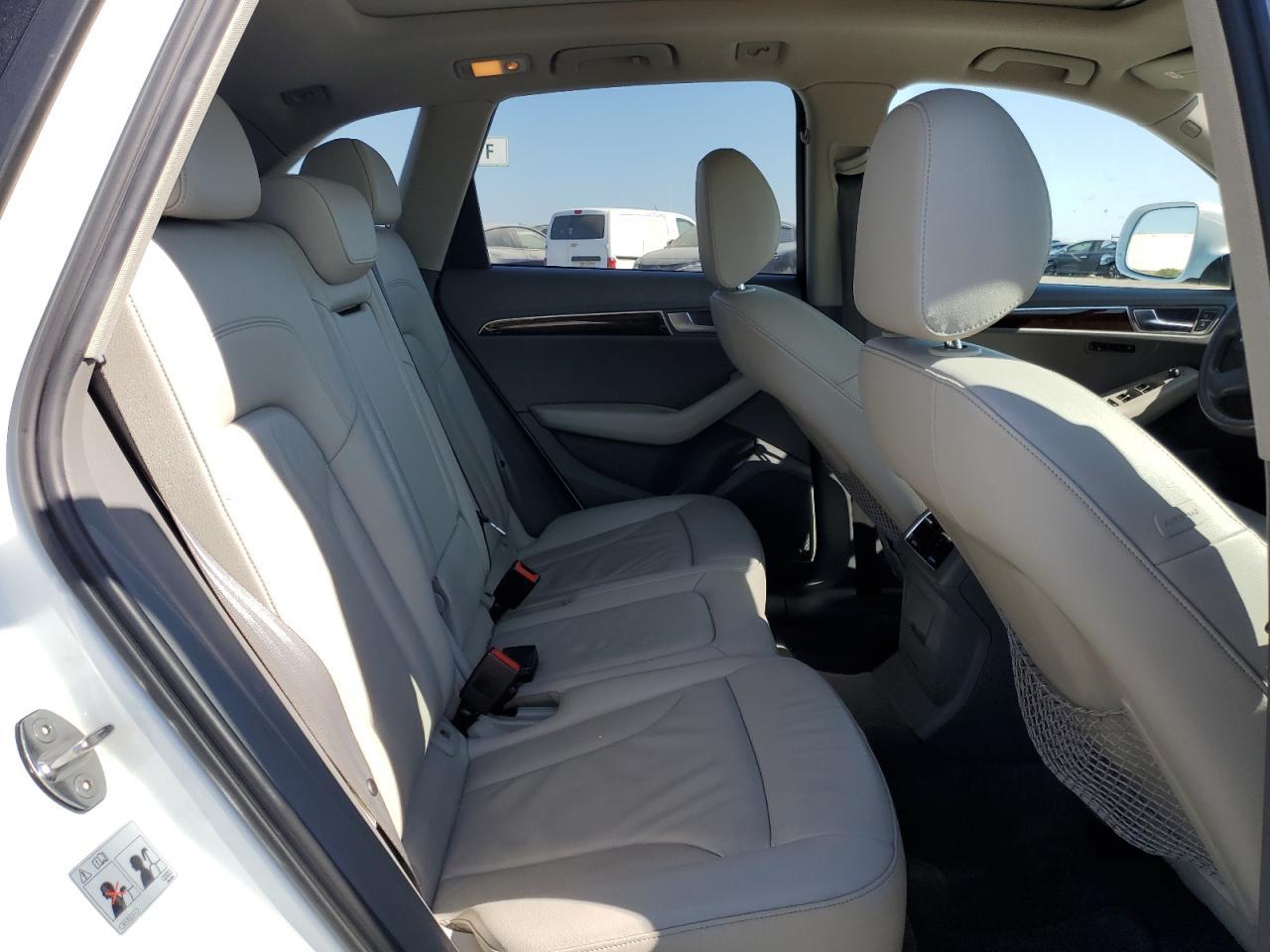 2012 AUDI Q5