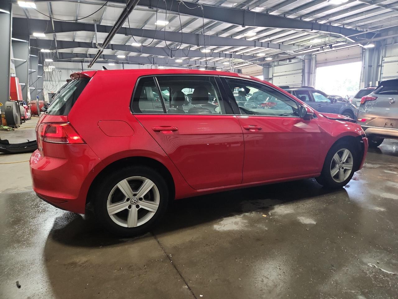 2017 VOLKSWAGEN GOLF