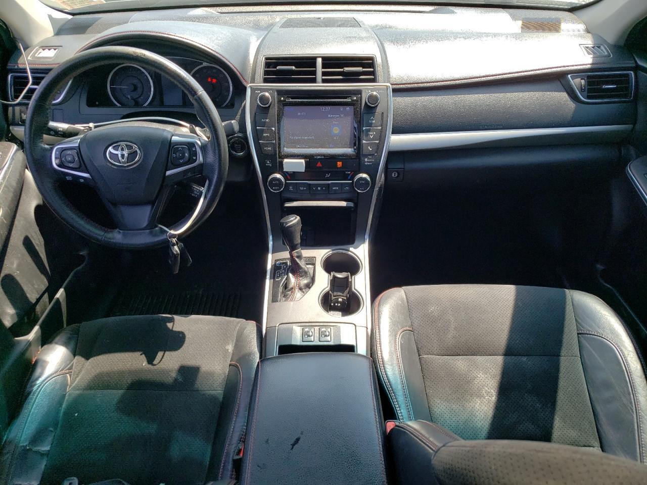 2017 TOYOTA CAMRY