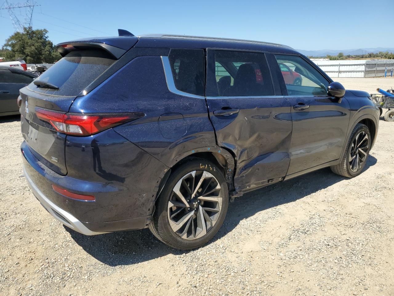 2022 MITSUBISHI outlander