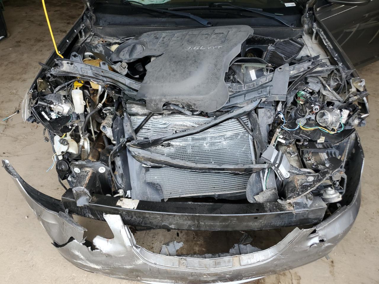 2013 CHRYSLER 200