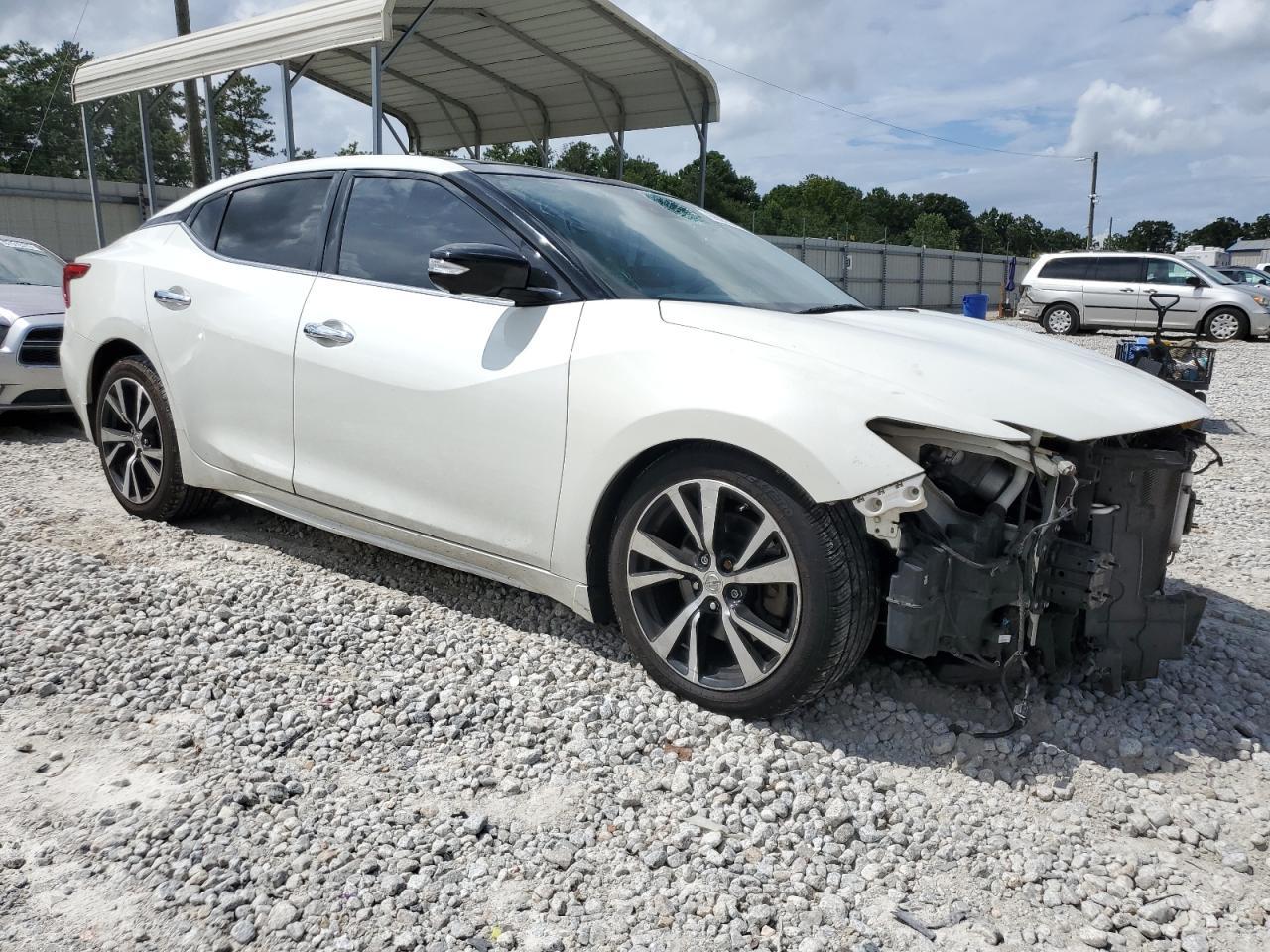 2018 NISSAN Maxima