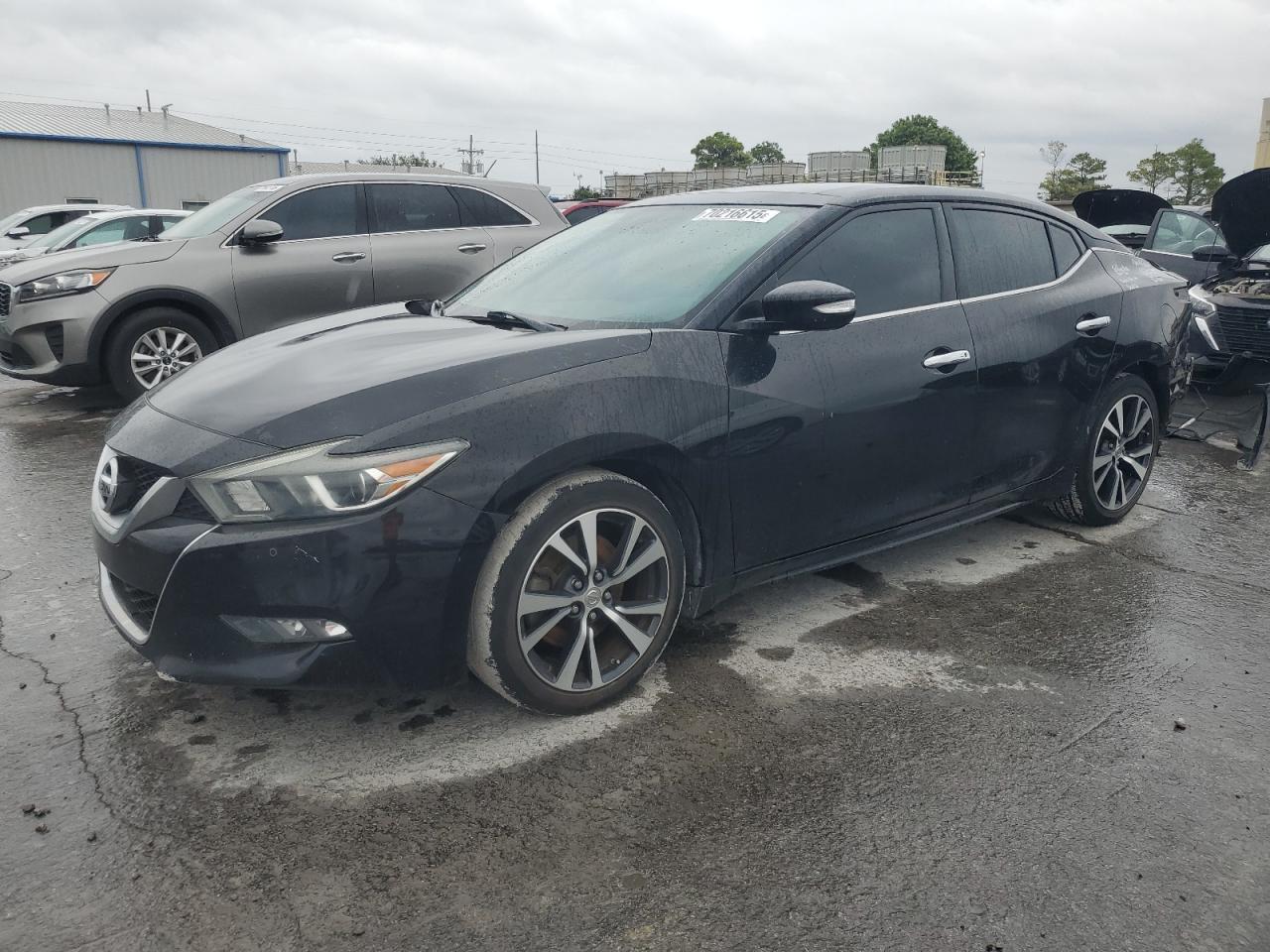 2017 NISSAN Maxima