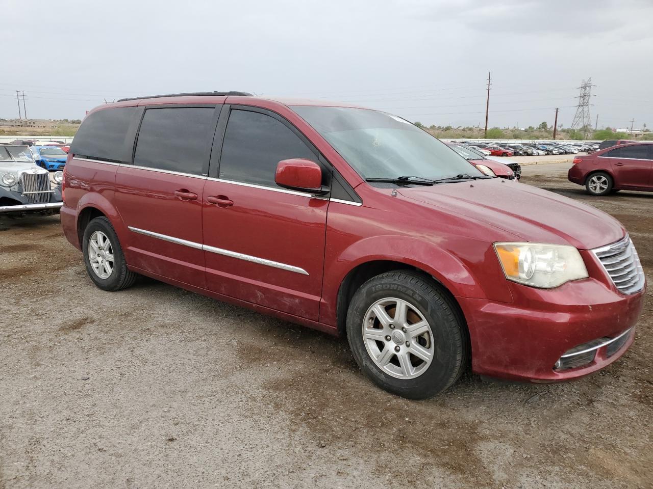 2012 CHRYSLER Town & Country