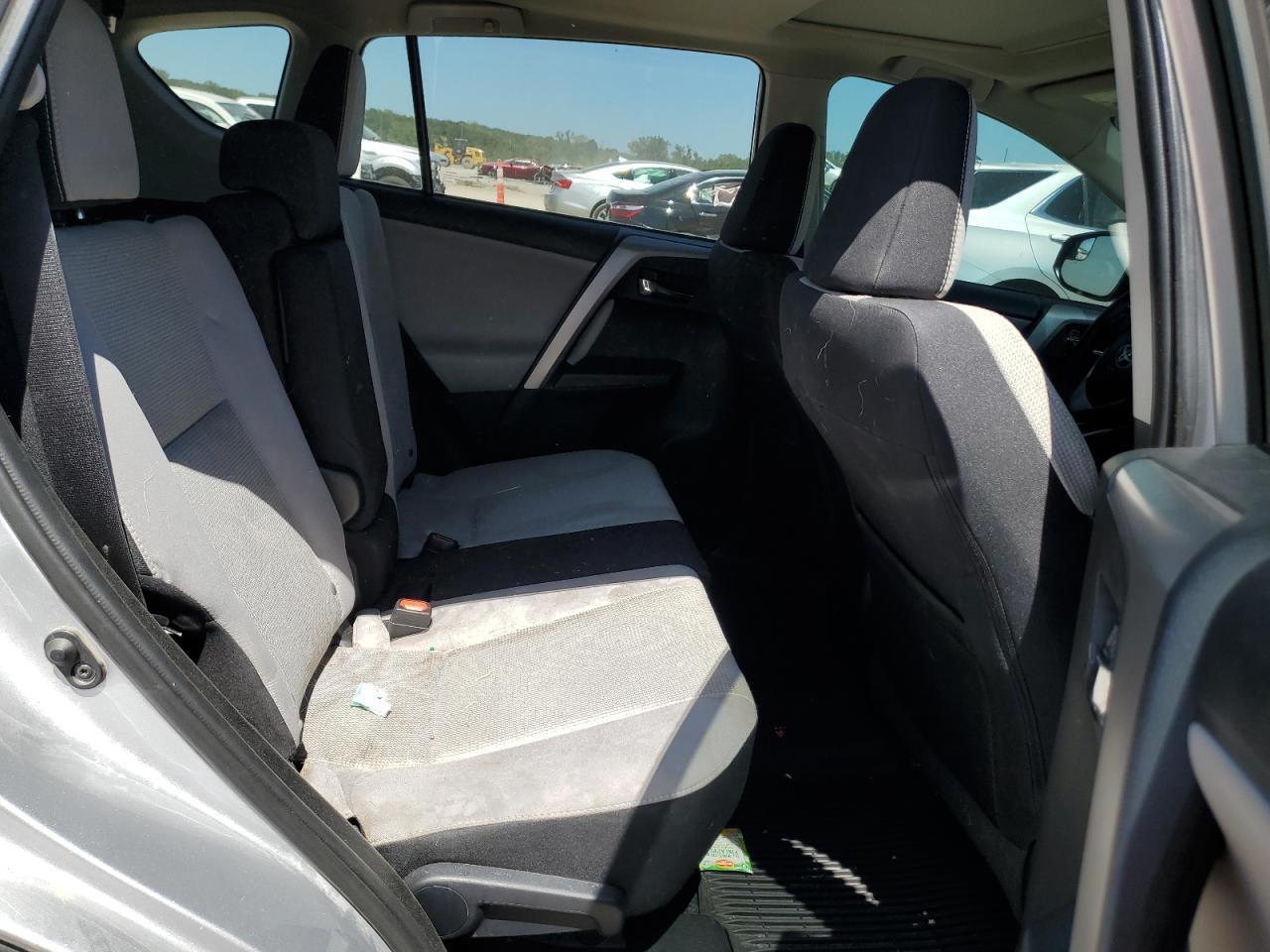 2016 TOYOTA RAV4