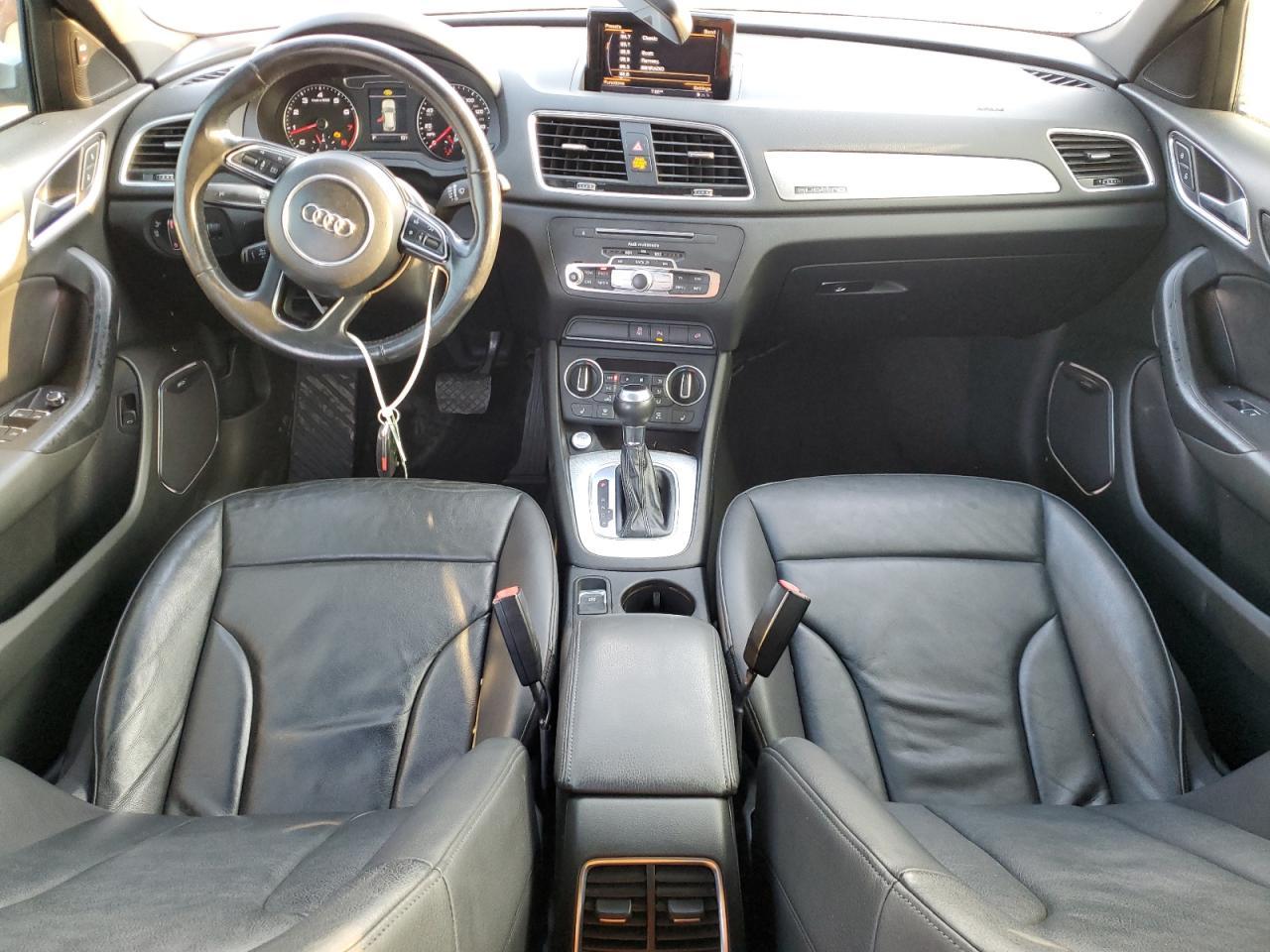 2016 AUDI Q3