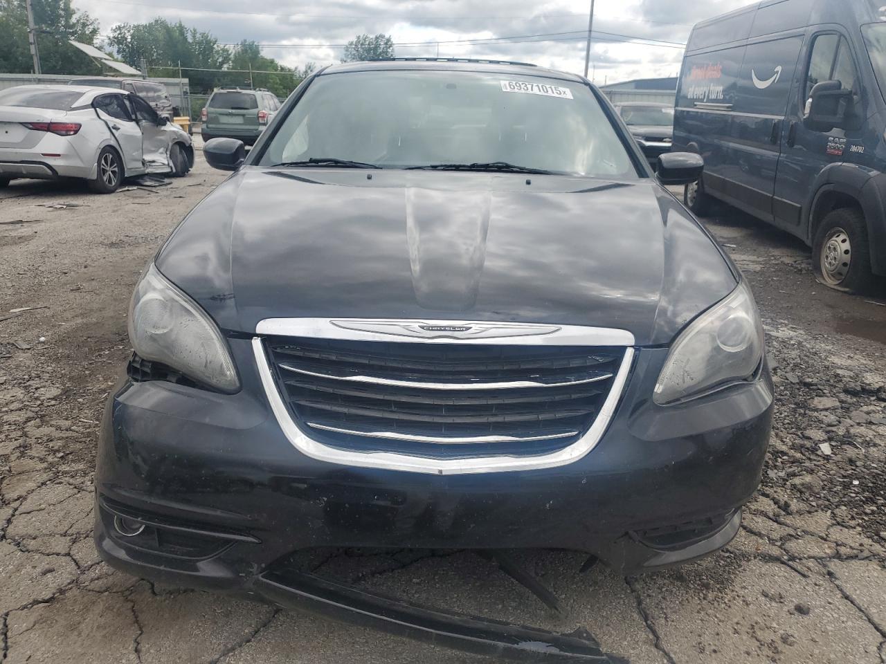 2014 CHRYSLER 200
