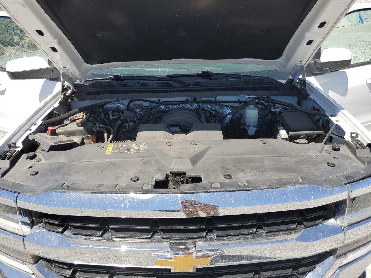 2018 CHEVROLET Silverado