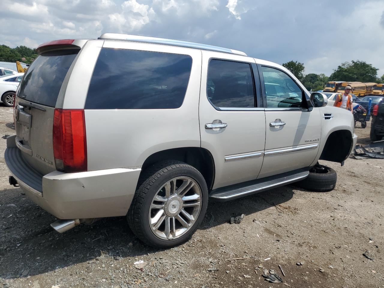 2008 CADILLAC ESCALADE