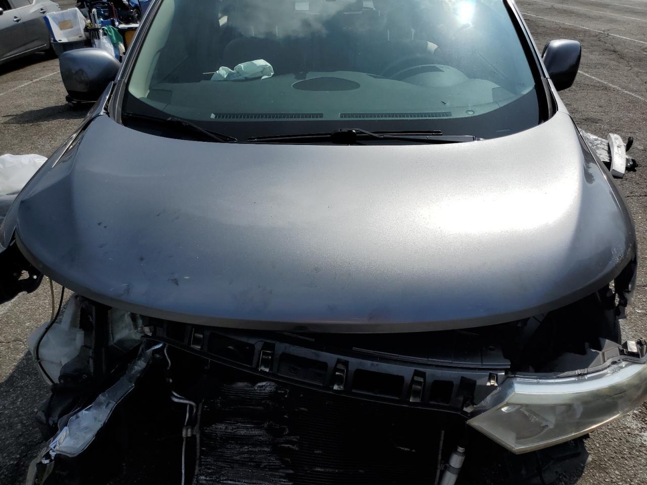2015 NISSAN Quest